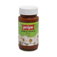 Priya Garlic Pickle Bottle 300g